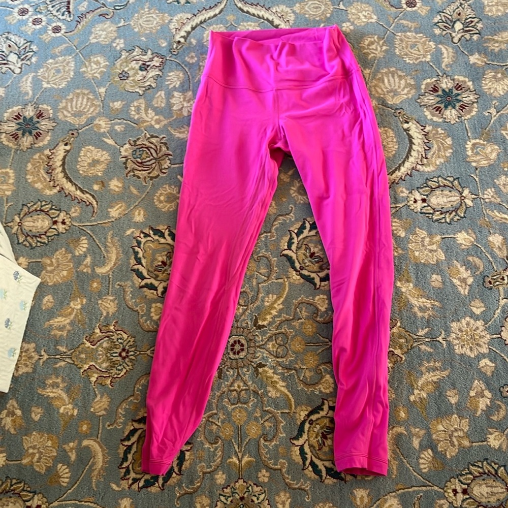 Lululemon Wunder Under Nulux